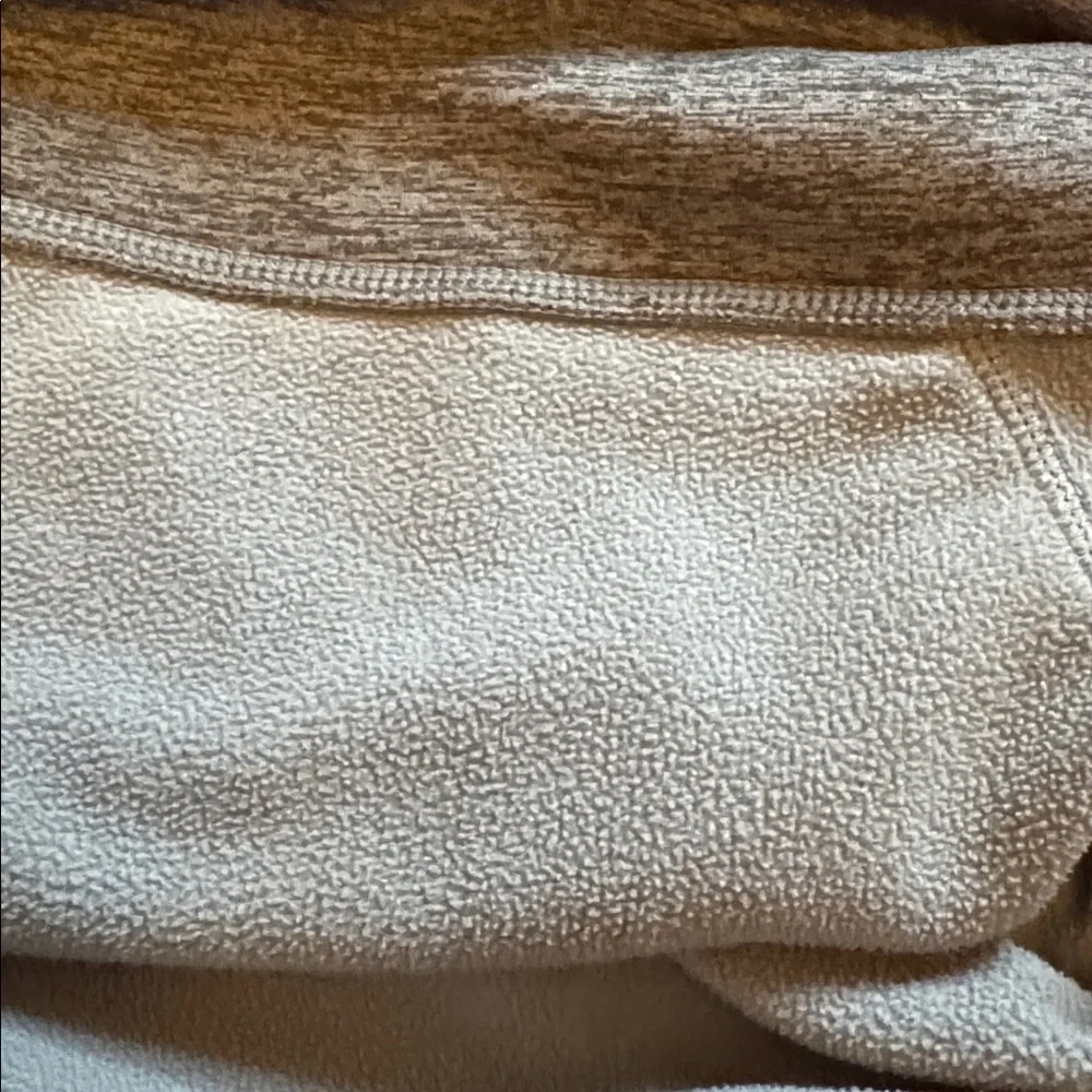 Nike hoodie sweatshirt Gray pink medium women therma fit - Picture 6 of 8